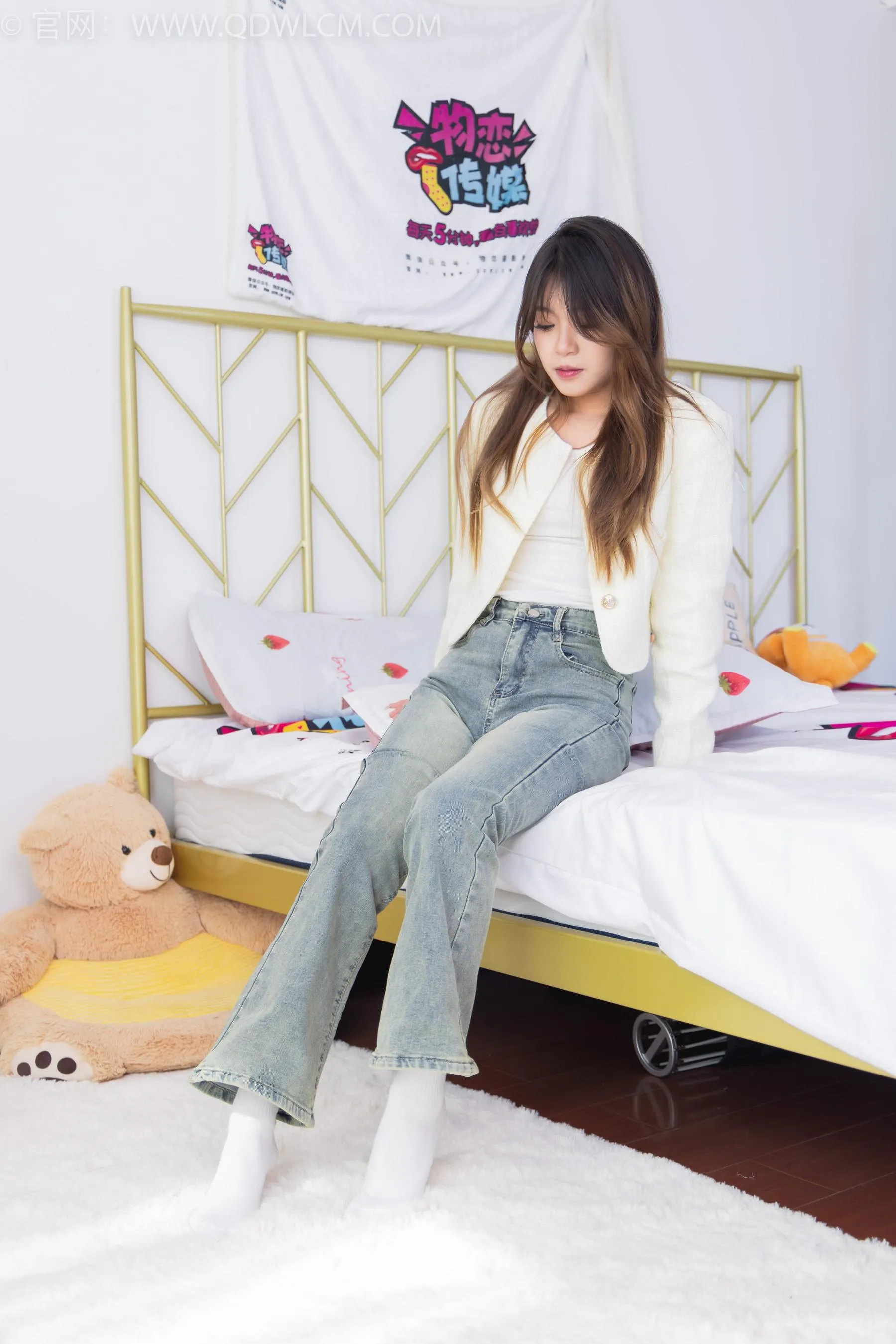 物恋传媒 NO.1556 闪闪-闪闪发光 [151P]插图6